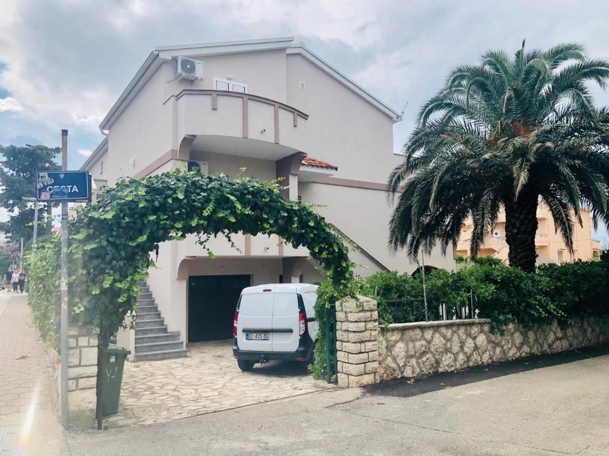Apartments Palma Новалья Экстерьер фото